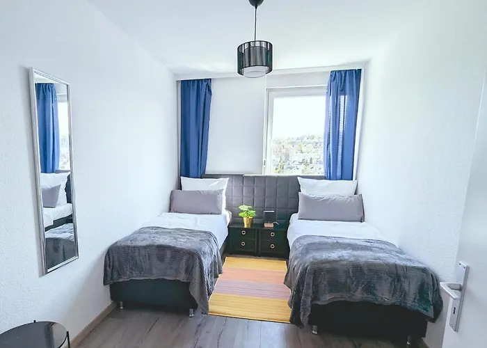 Modern Flat With Elevator/balcony/parking