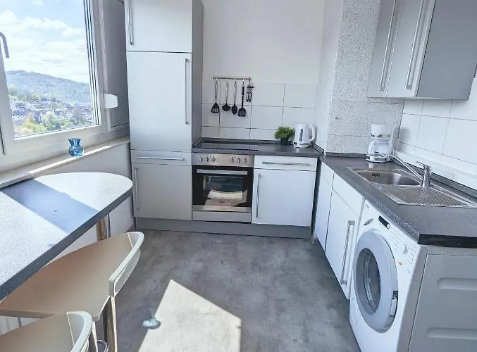 Modern Flat With Elevator/balcony/parking